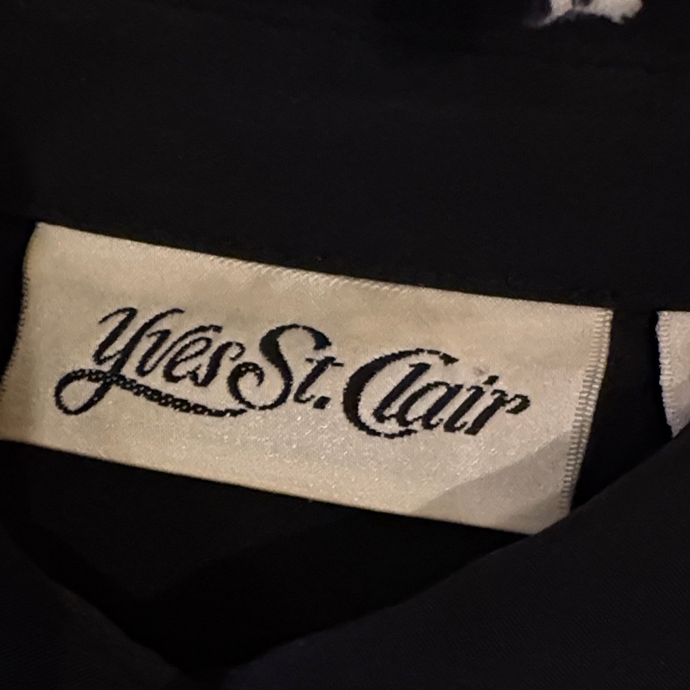 Yves St. Clair Black Dress Shirt with Embroidery - Picture 2 of 4